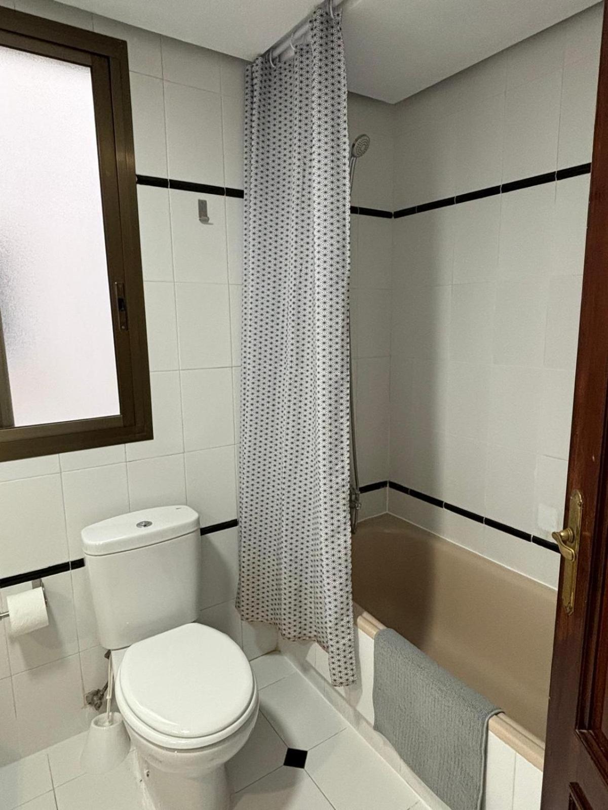 Appartement Просторная Квартира Рядом С Морем В Хорошем Районе à Torrevieja Extérieur photo